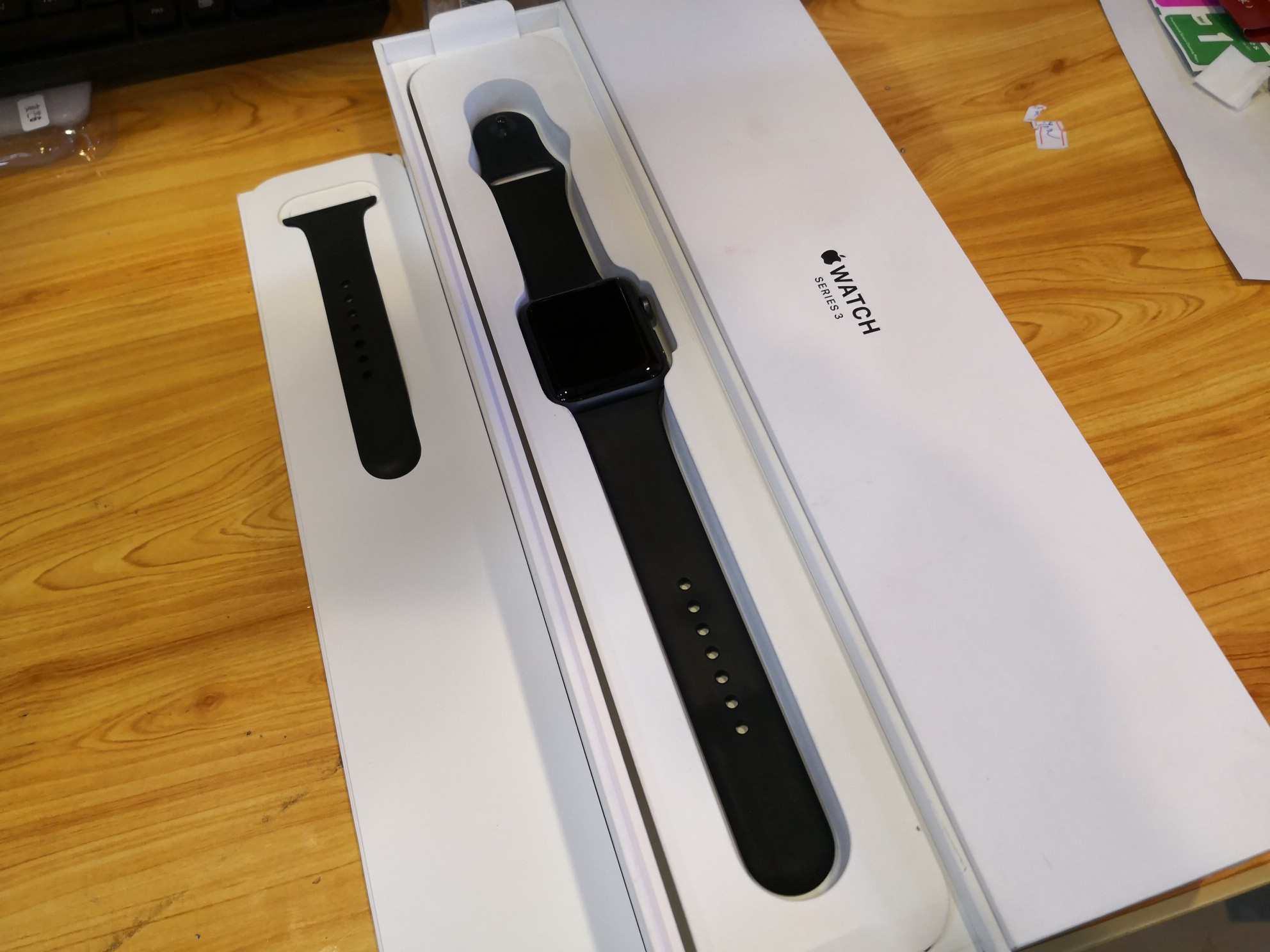 苹果手表三代 apple watch s3黑色42mm国行全