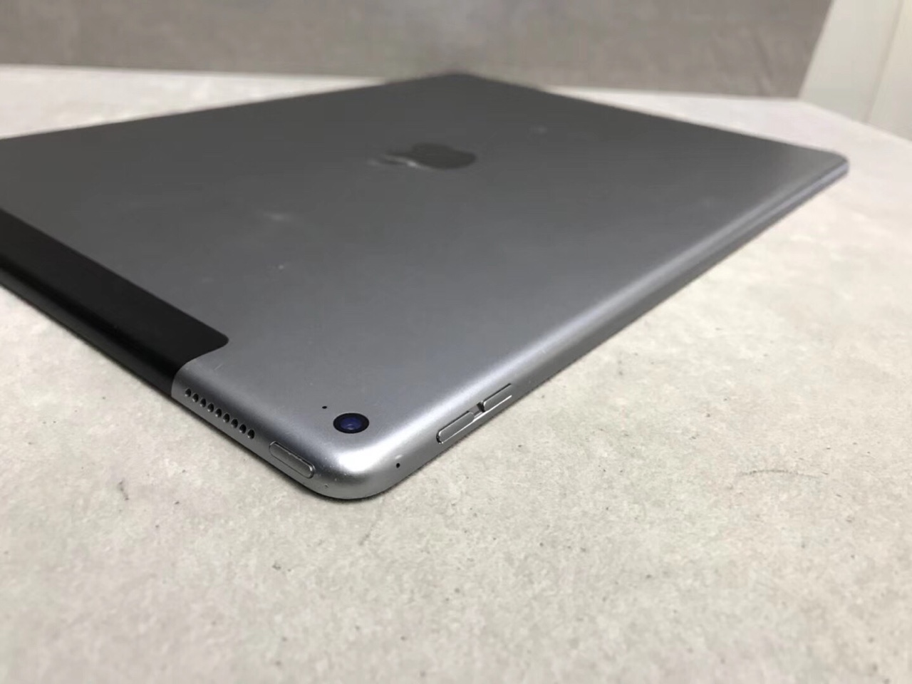 ipadpro12.9 一代4g版