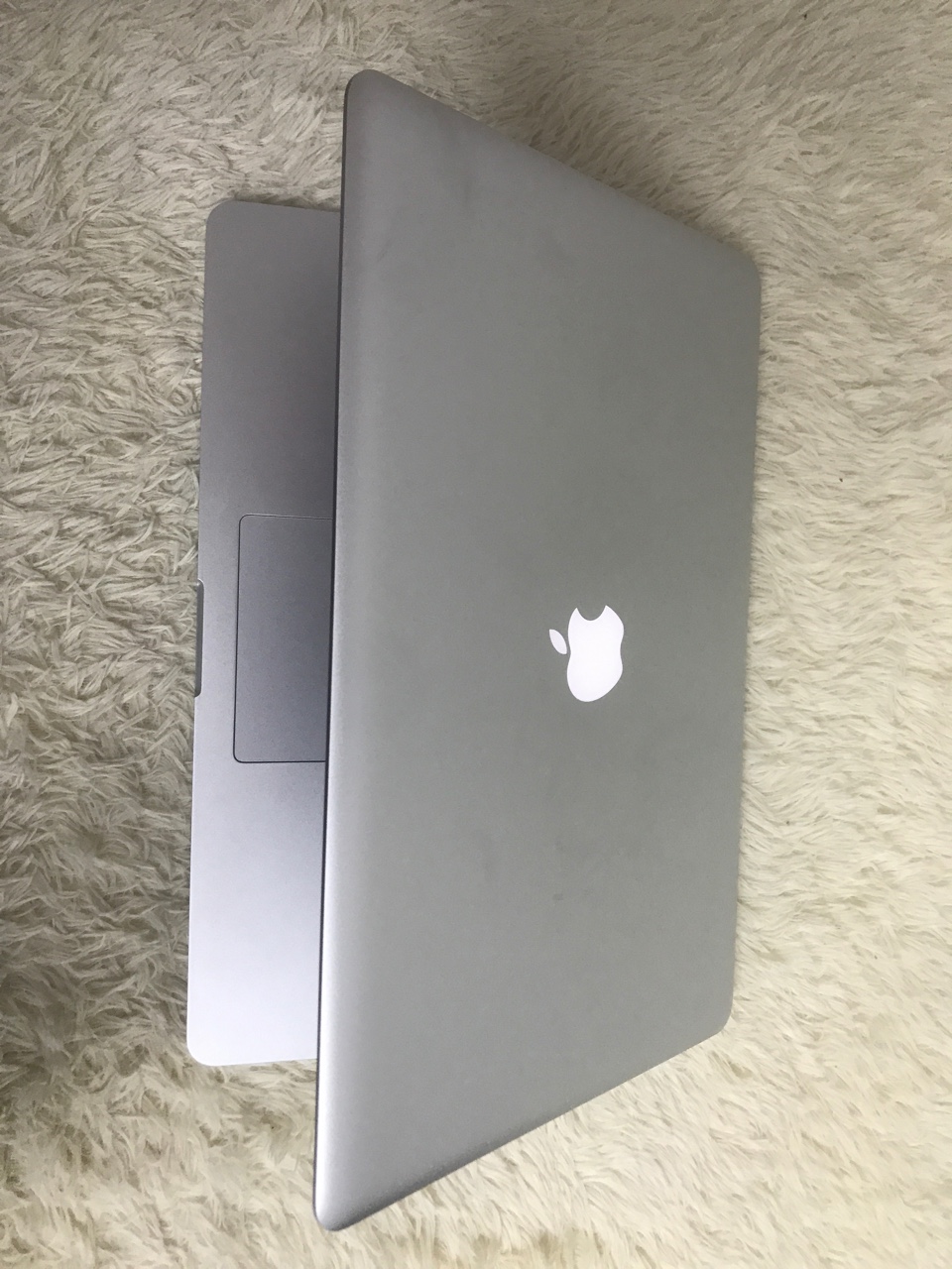 苹果笔记本 15寸 性能电脑 I7处理器 独立显卡 