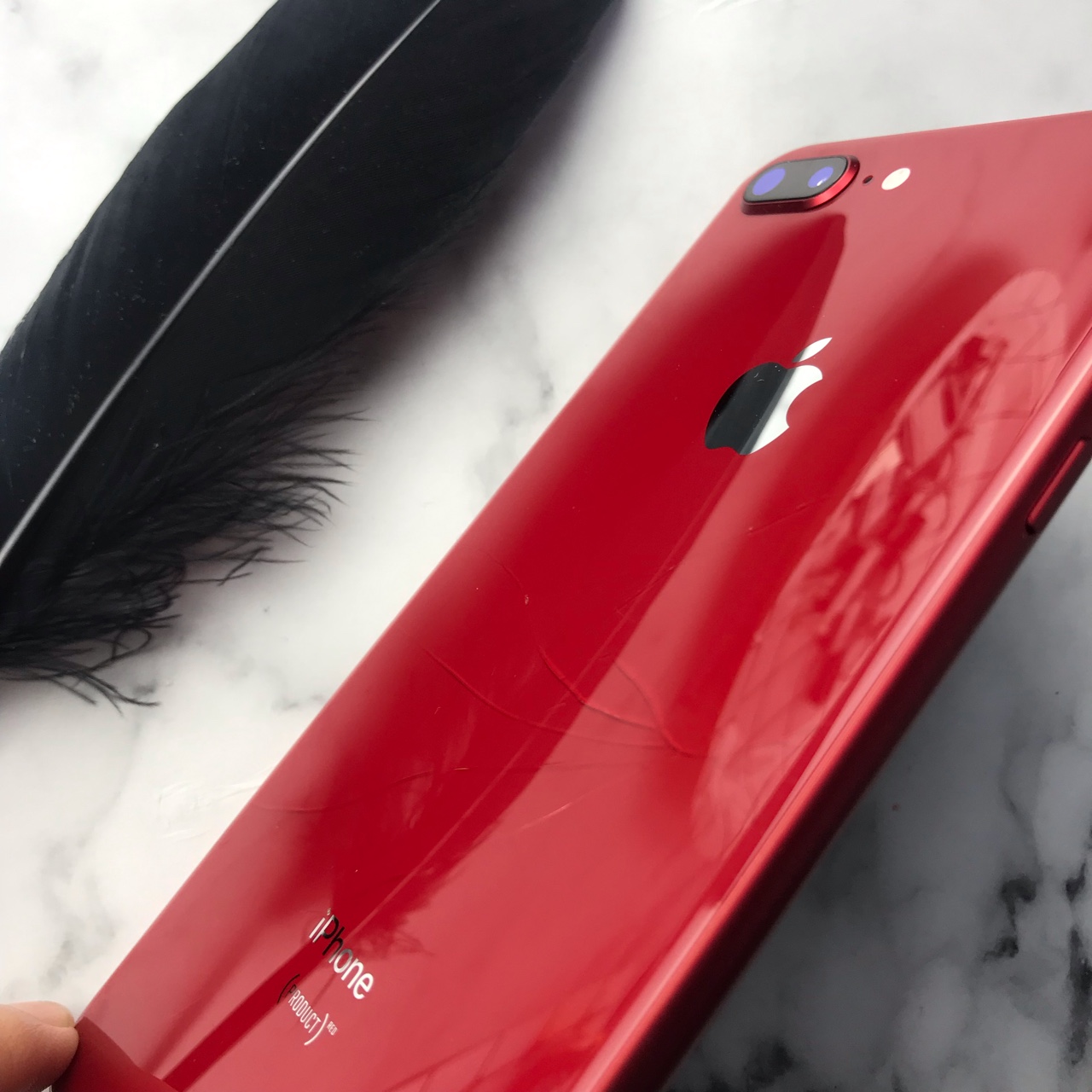 iphone8p 红色 64g 在保…摔坏了