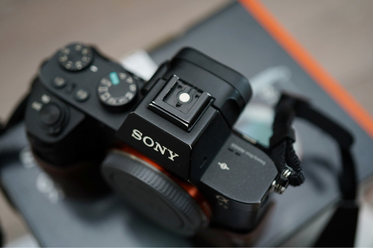 sony a72 机身