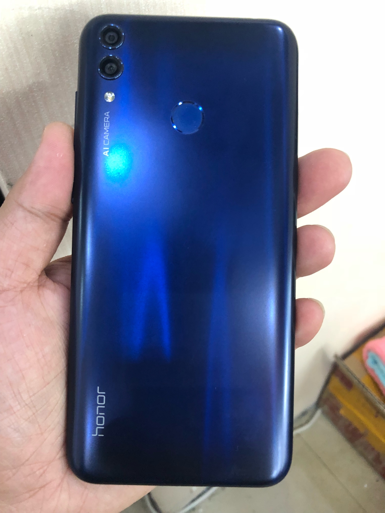 华为mate20pro 6 128,荣耀8c 4 64,成色好全网通