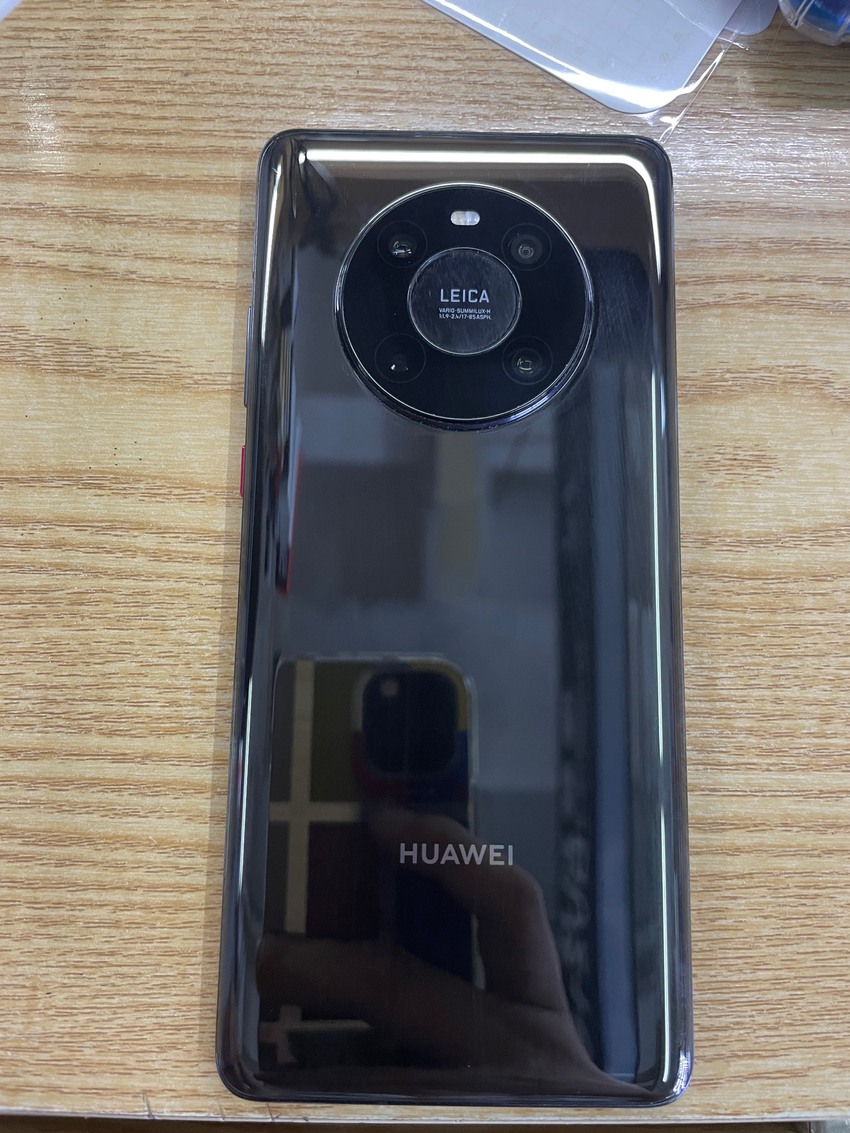 华为mate40pro掉漆,华为mate40pro 华为mate40e