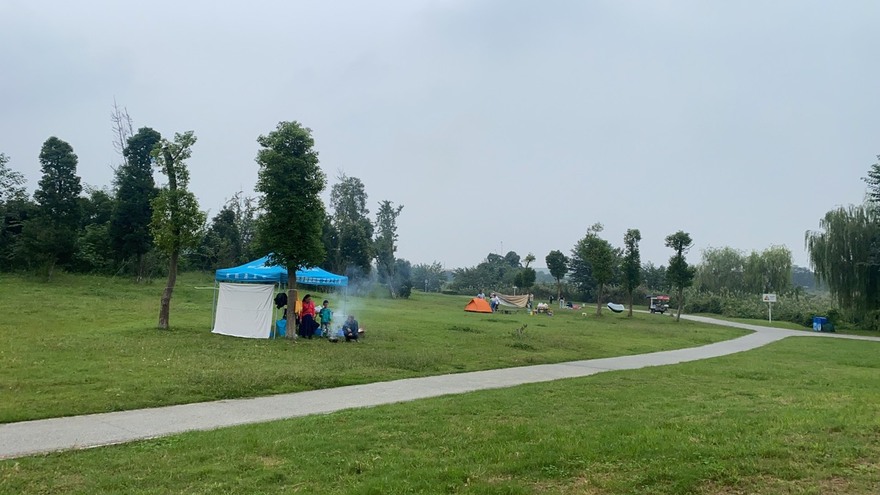 新都区域一个能野炊露营的场地