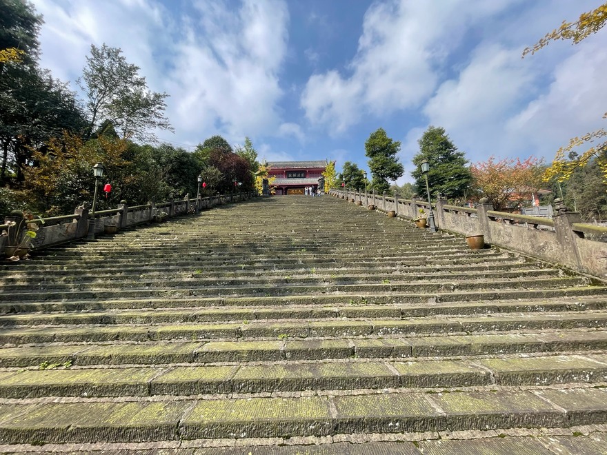 都江堰免费一日游，参考吃喝大佬路线