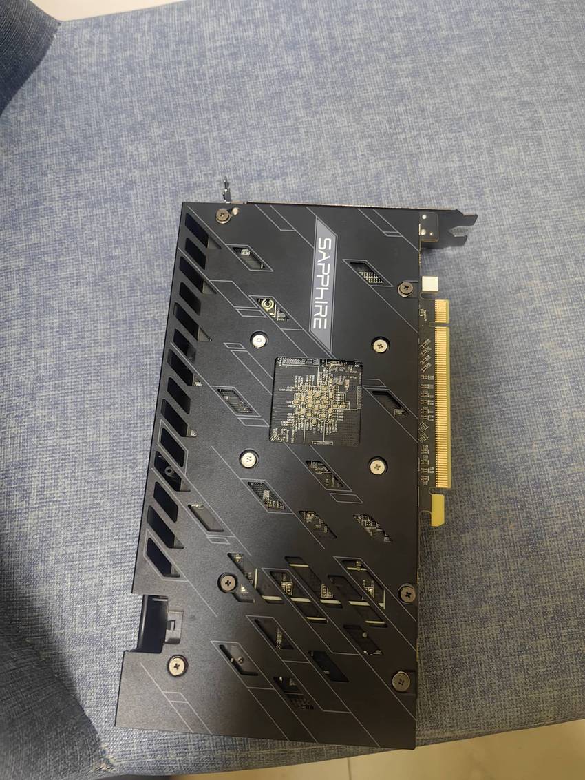 出閒置顯卡藍寶石rx590gme滿血版